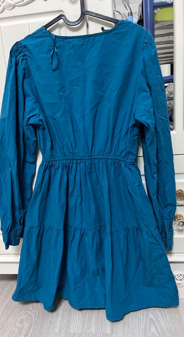 Mavi V Yaka Uzun Kollu Salaş Midi Elbise - Görsel 5