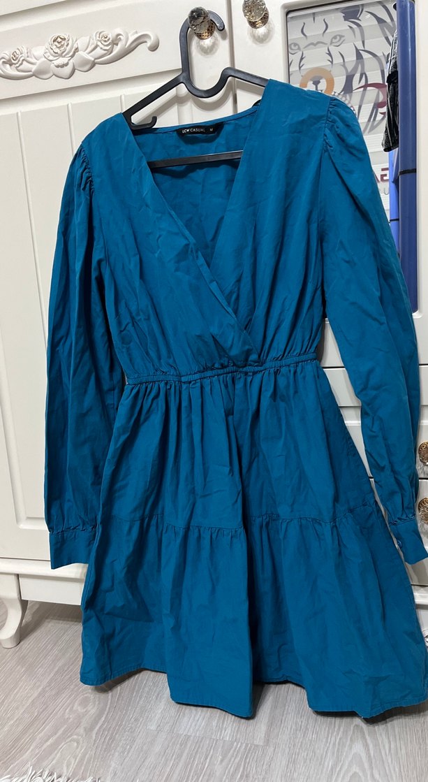 Mavi V Yaka Uzun Kollu Salaş Midi Elbise - Görsel 2