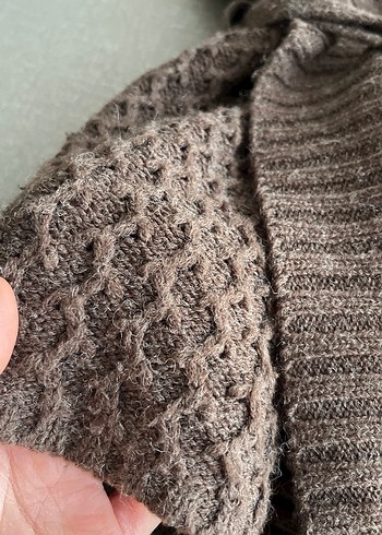 Kahverengi Örgü Bohem V-Yaka Hırka - Görsel 4