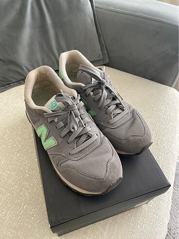 New Balance Spor ayakkabı