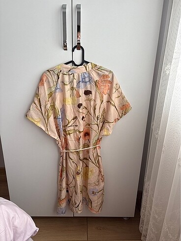 xl Beden ten rengi Renk H&M elbise