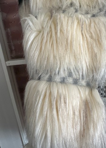 Uzun Kürklü Bohem Kadın Yelek - Görsel 2