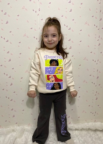 Kız Çocuk Beyaz Baskılı Sweatshirt ve Siyah Eşofman - Görsel 4