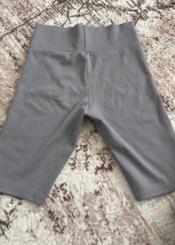 Gri Şort - Görsel 2