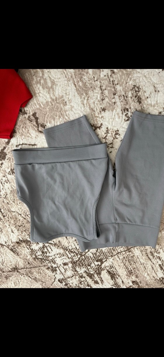 Gri Mini Spor Sütyeni ve Şort Takımı - Görsel 2