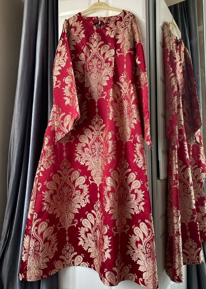 Kırmızı şık elbise - Görsel 2