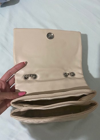 Bej Zincir Detaylı Deri Kadın Çanta - Görsel 9