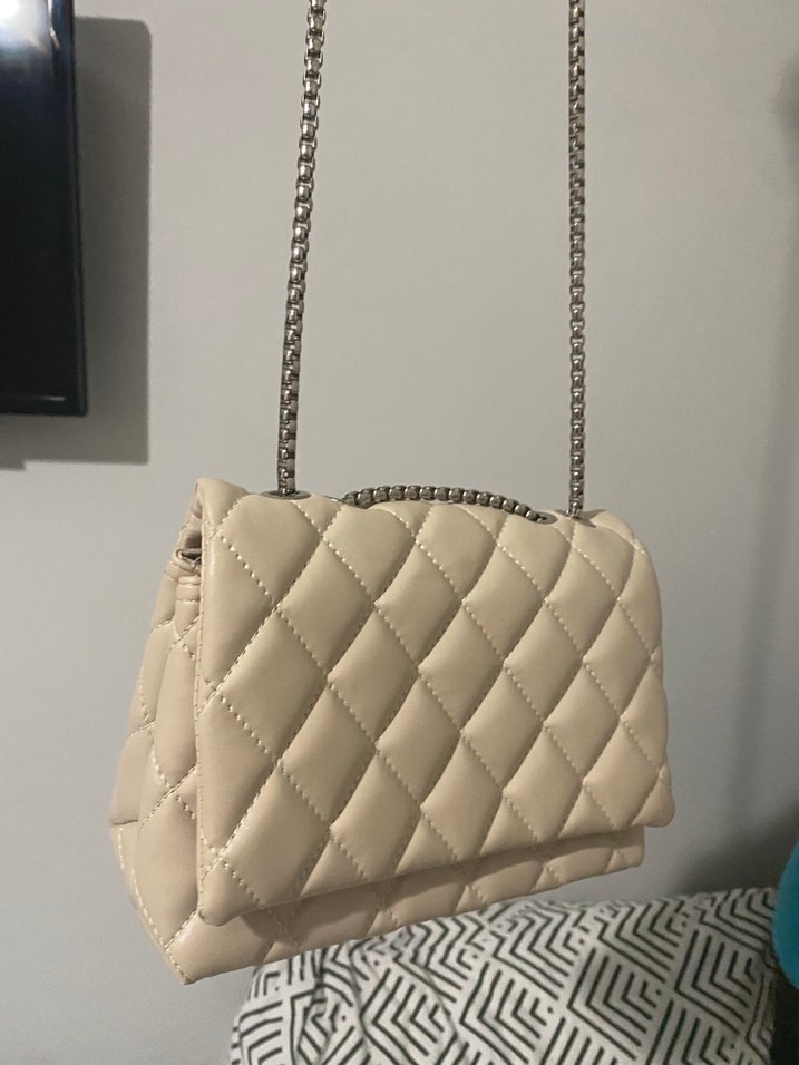 Bej Zincir Detaylı Deri Kadın Çanta - Görsel 2