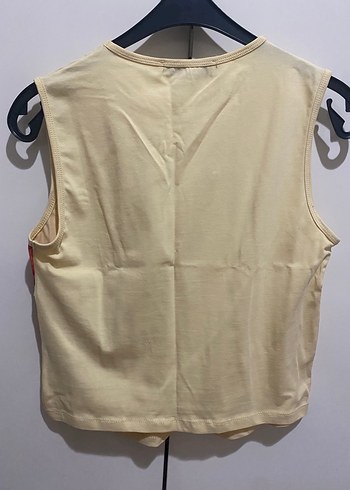 Çiçek Baskılı Sarı Kolsuz Kadın Tişört - Görsel 4