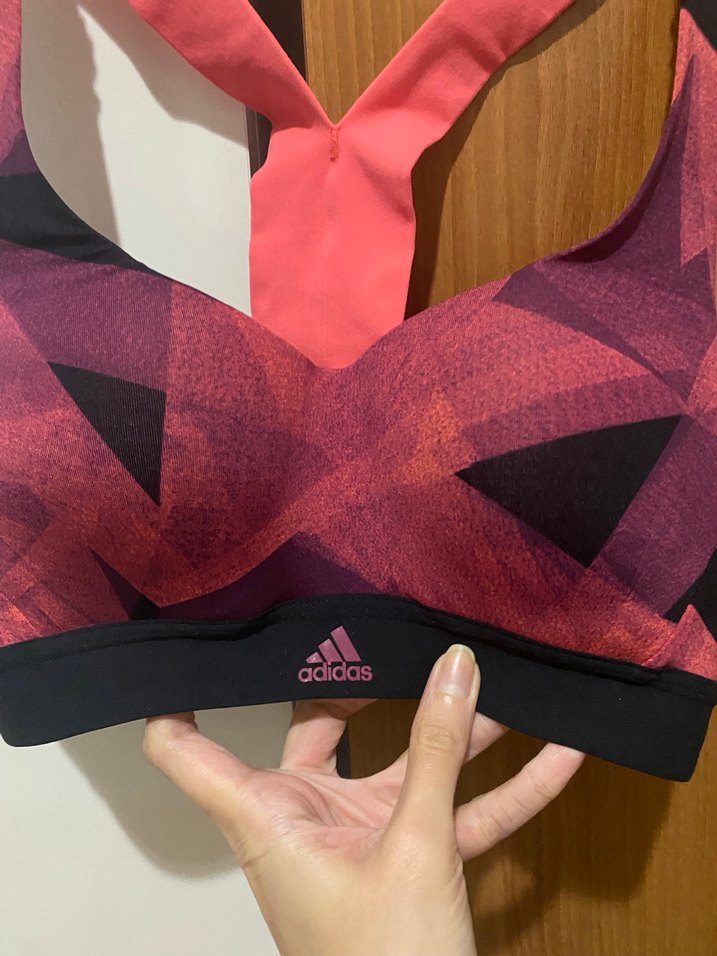 Adidas Baskılı Koyu Pembe Mini Spor Sütyeni - Görsel 4