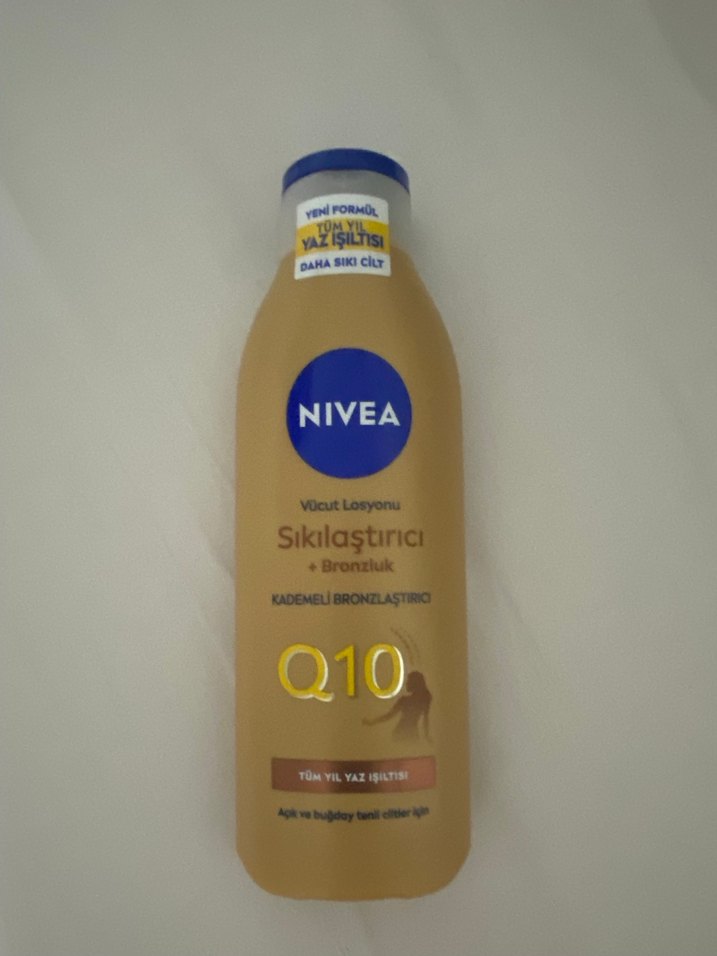 Nivea Q10 Sıkılaştırıcı Bronzlaştırıcı Vücut Losyonu - Görsel 2