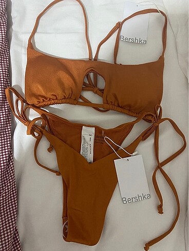 Bershka bikini takımı