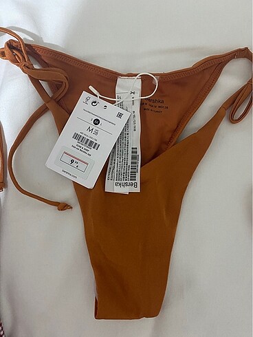 m Beden turuncu Renk Bershka bikini takımı