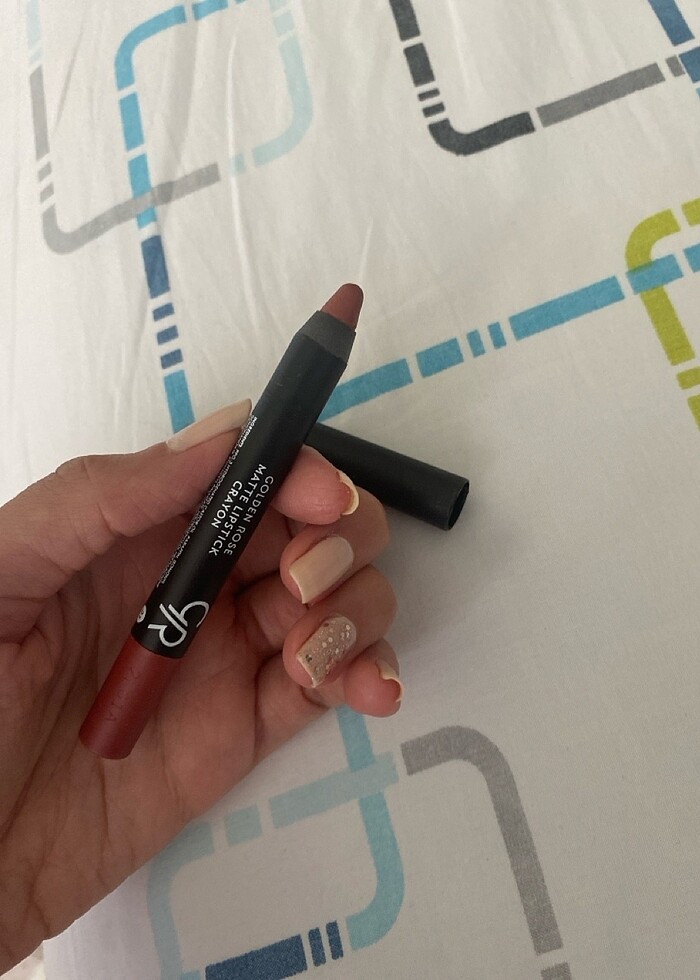 Golden rose matte lipstick crayon - Görsel 4