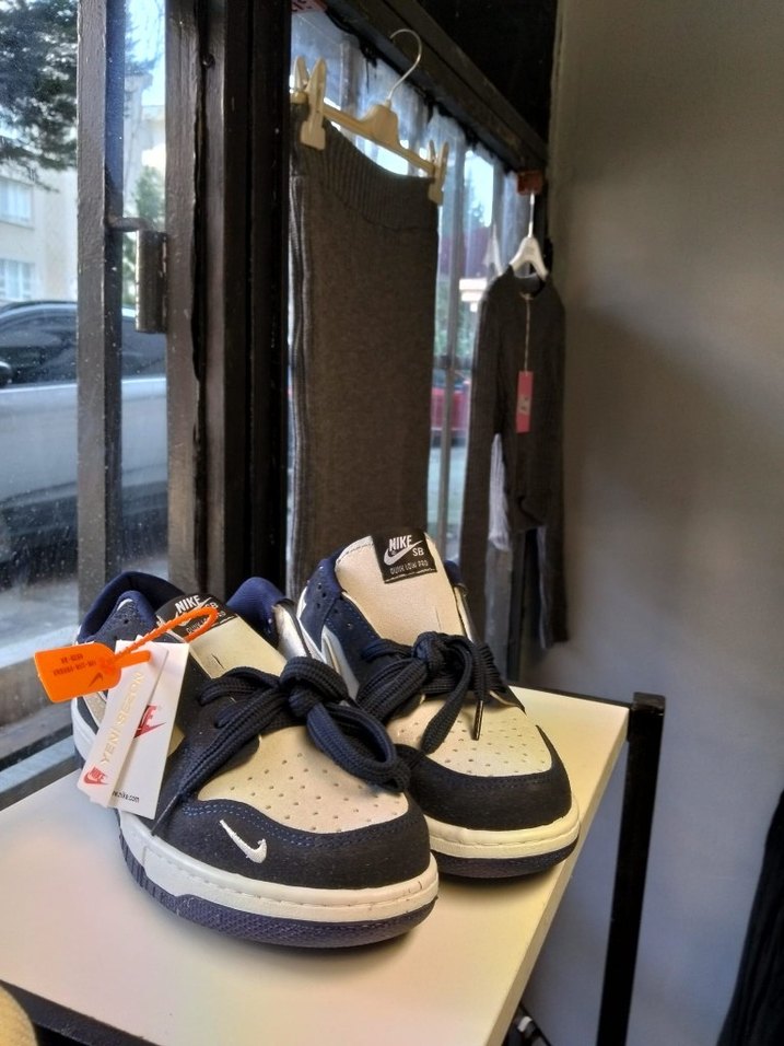 Nike Dunk Süet — görsel 2/2