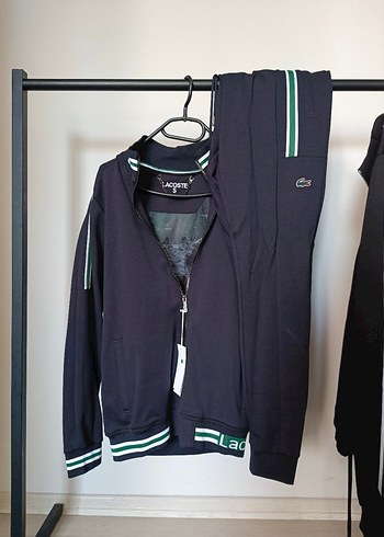 Lacoste ürünü