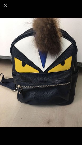 Diğer Fendi sırt çantası 