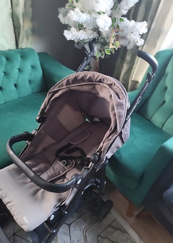 Bebe Confort Bebek arabası çok güzel yeni tamiz sağlam ve kaliteli