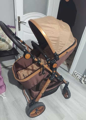 Bebek Arabası müthiş yeni temiz
