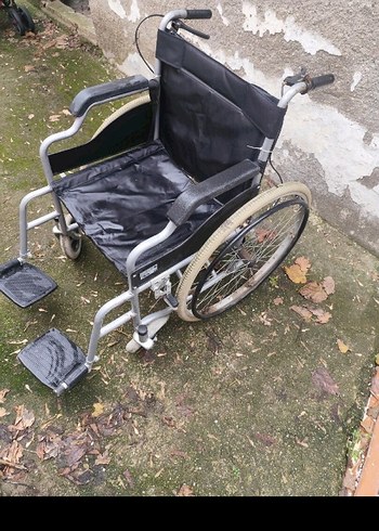 engelli arabası tekerlekli sandalye - Görsel 3