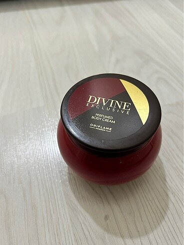 Oriflame divene vucut kremi