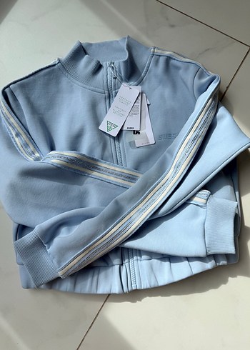 Guess Orjinal Etiketli Acik Mavi Sweatshirt