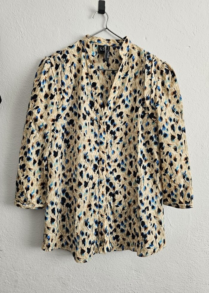 Gömlekk - Görsel 3