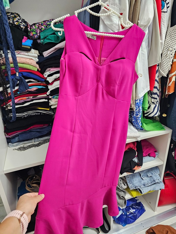 Pembe V Yaka Kolsuz Midi Elbise - Görsel 3