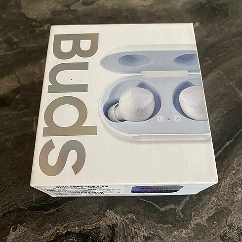 Galaxy Buds kulaklık şarj kutusu