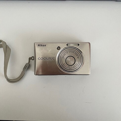 Nikon Dijital Fotoğraf Makinesi