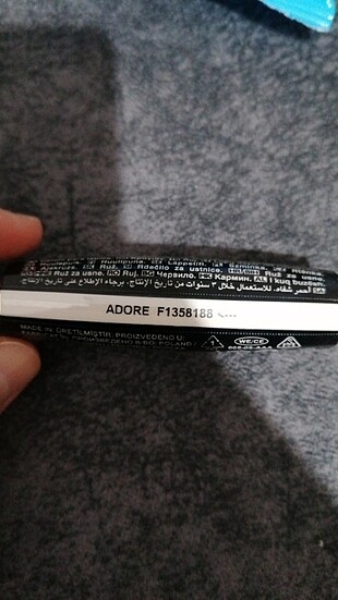 Avon ruj adore