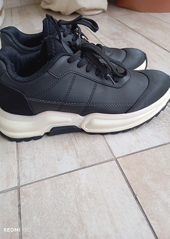 Siyah elle - Görsel 13