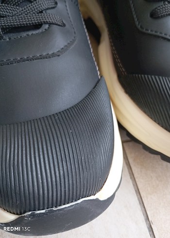 Siyah elle - Görsel 9