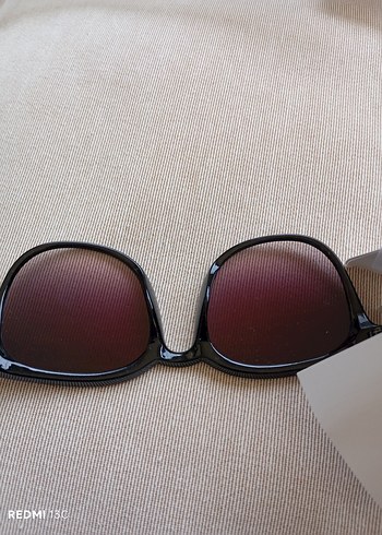 Şeffaf Siyah Kadın Güneş Gözlüğü - Görsel 7