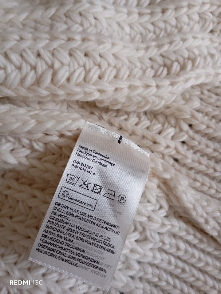 Bohem Tarzı Beyaz Örgü Kadın Hırka - Görsel 5