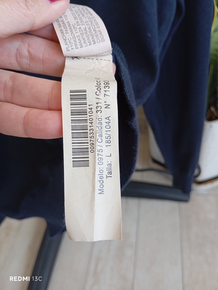 Erkek Lacivert V Yaka Örgü Yün Kazak - Görsel 5