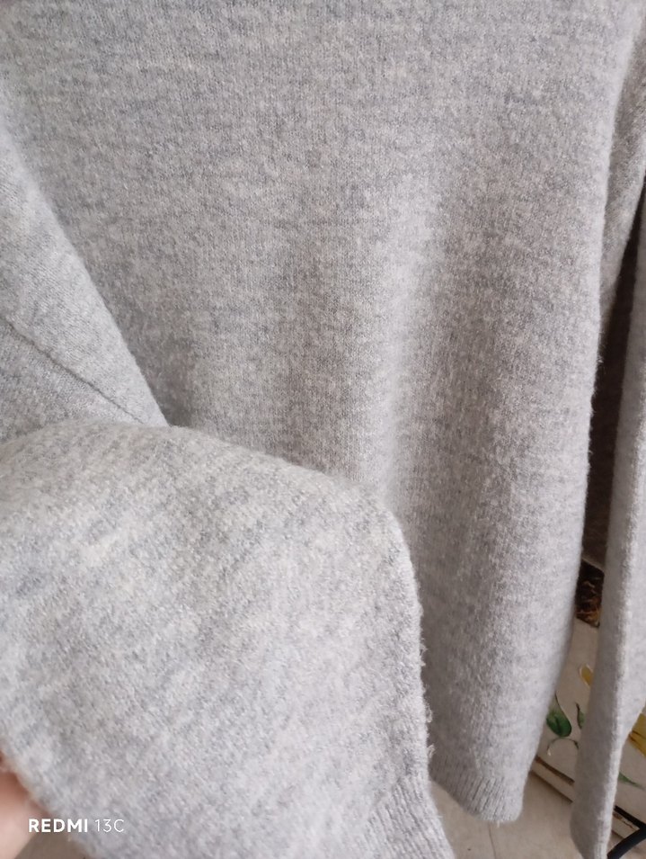 Gri Örgü Yün Kadın Kazak - Görsel 4