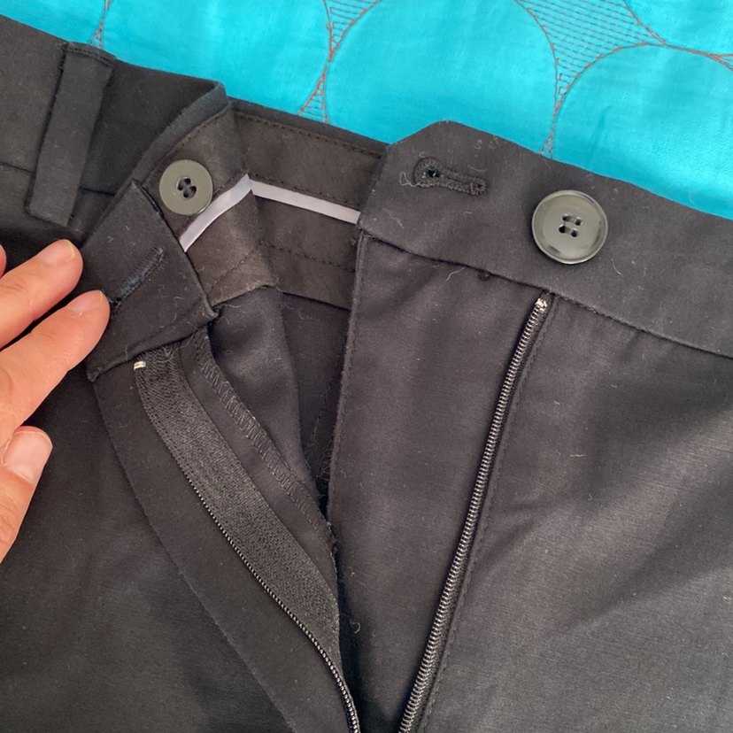 Mango 
Düğmeli Siyah Midi Hamile Eteği - Görsel 5