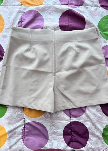 Düğmeli Bej şort Etek - Görsel 2