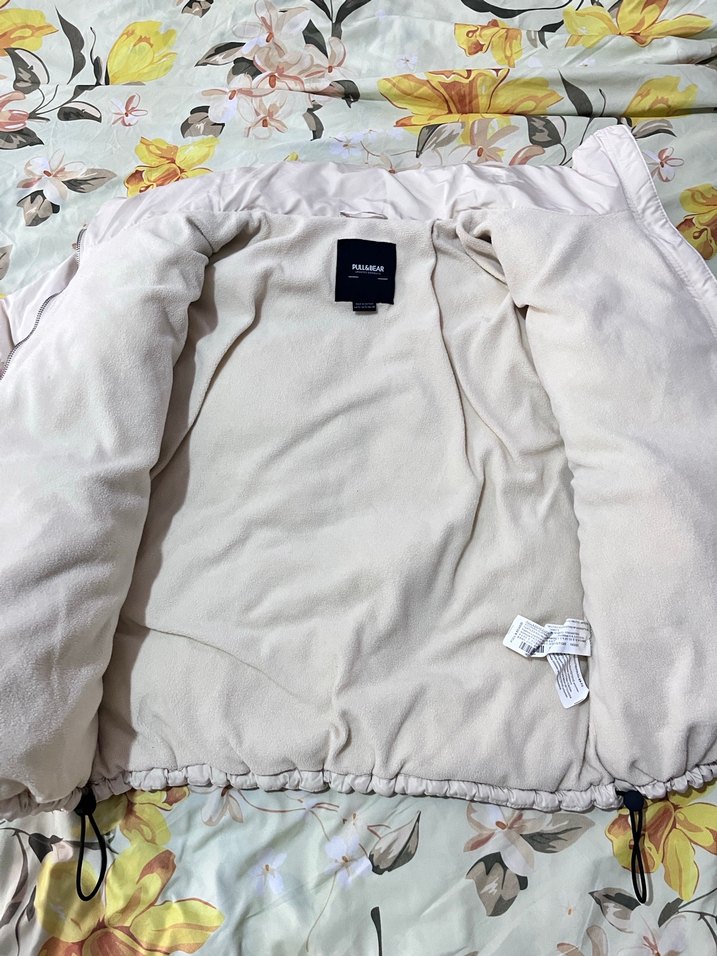 Pull bear krem  şişme mont - Görsel 4