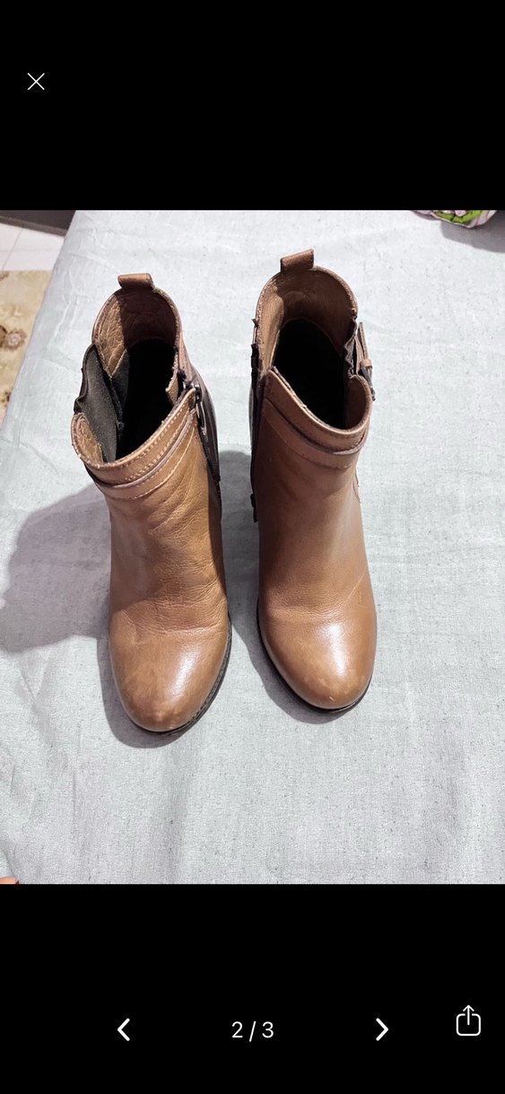 Kahverengi Deri Tokalı Kadın Bot - Görsel 2