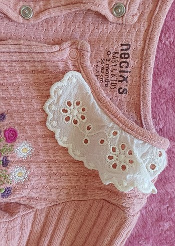 Pembe Nakışlı Bebek Kız Takımı - Görsel 3