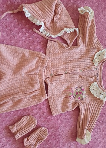 Pembe Nakışlı Bebek Kız Takımı - Görsel 2