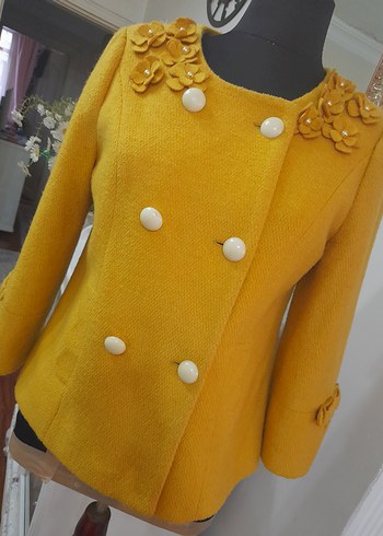 Sarı Düğmeli Midi Kadın Yün Klasik Ceket - Görsel 3