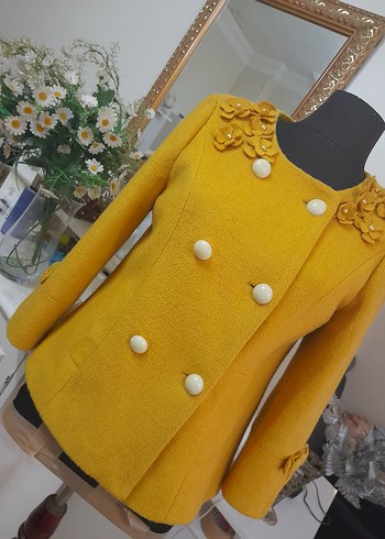 Sarı Düğmeli Midi Kadın Yün Klasik Ceket - Görsel 12