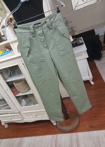 Kadın Haki Deri Düğmeli  Boyfriend Pantolon - Görsel 14