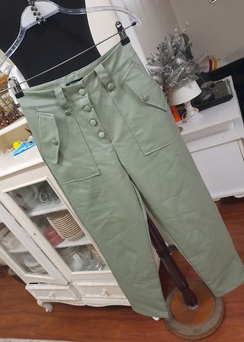 Kadın Haki Deri Düğmeli  Boyfriend Pantolon - Görsel 12