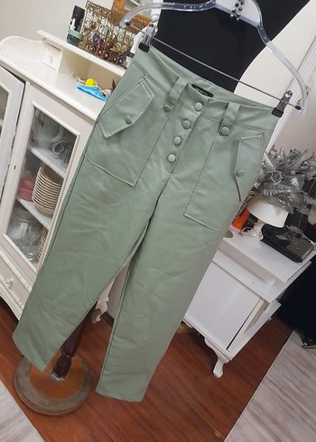 Kadın Haki Deri Düğmeli  Boyfriend Pantolon - Görsel 7