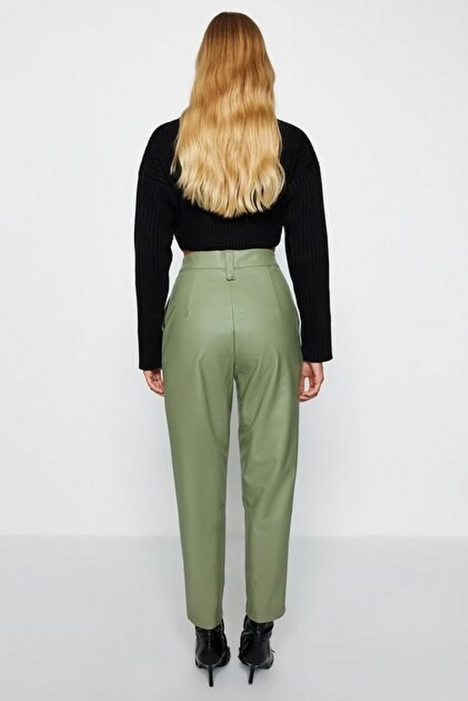 Kadın Haki Deri Düğmeli  Boyfriend Pantolon - Görsel 3