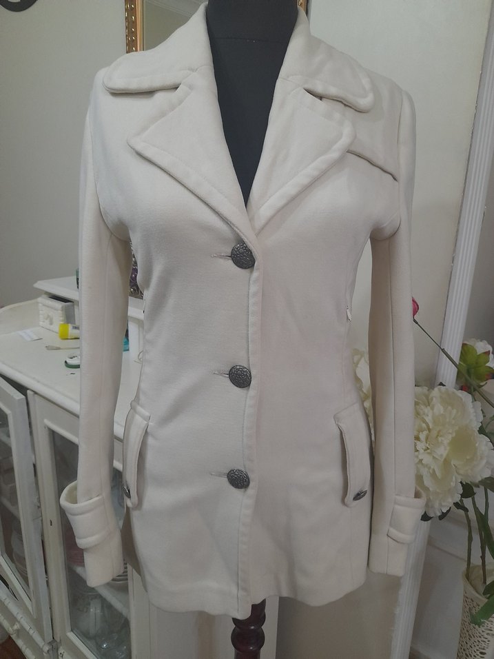 Düğmeli ekru  Midi Kadın Kaban - Görsel 4